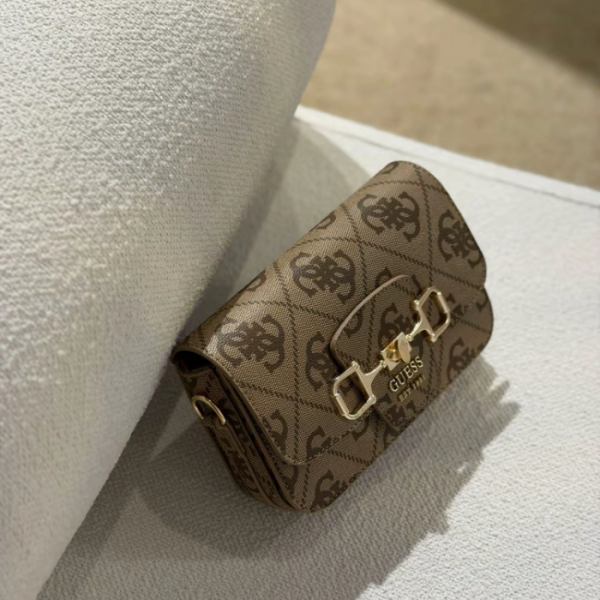 Guess Janie Beige